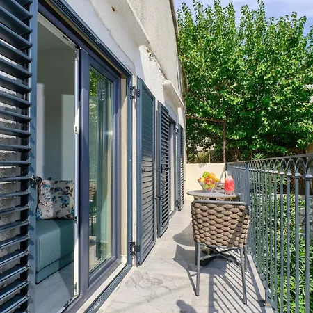 Lägenhet With A Parking Space Losinj, Losinj - 21616 Mali Lošinj