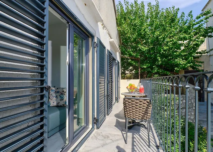 Lägenhet With A Parking Space Losinj, Losinj - 21616 Mali Lošinj